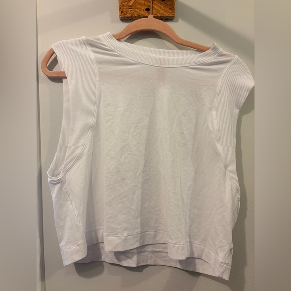 SPANX Tops - Spanx short sleeve